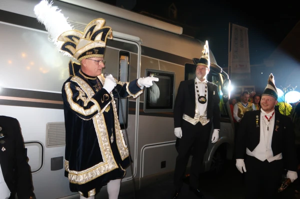 Opkomst Stadsprins Poef 1