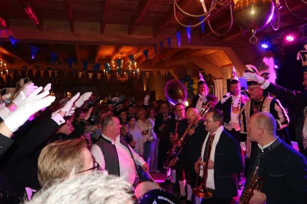 Opkomst Stadsprins Poef 1