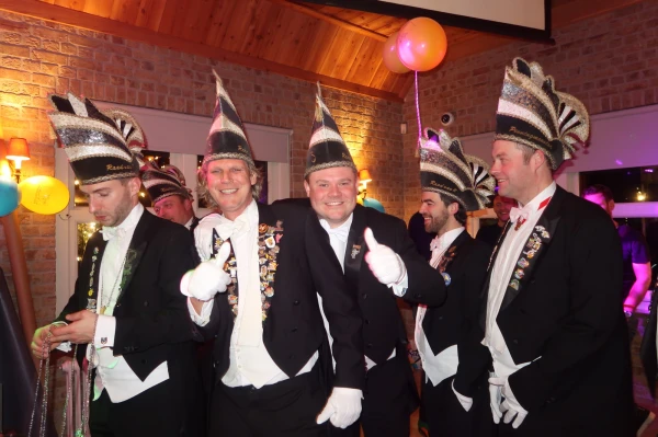 Opkomst Stadsprins Poef 1