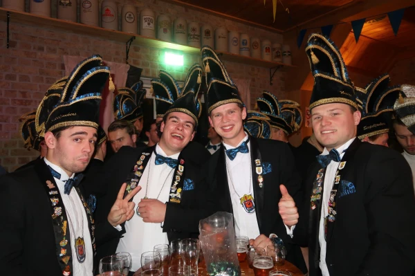 Opkomst Stadsprins Poef 1