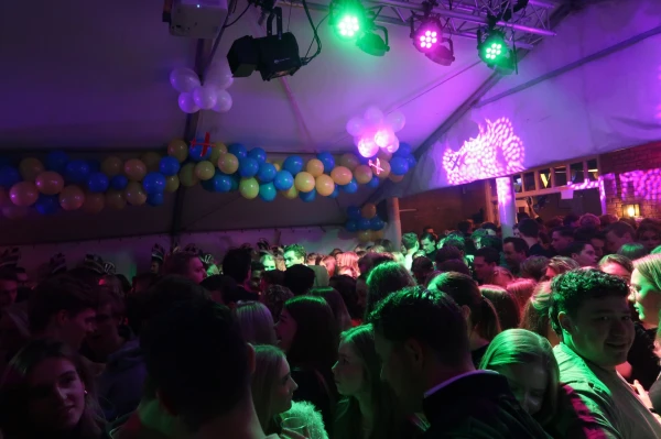 Opkomst Markies Luuk 1