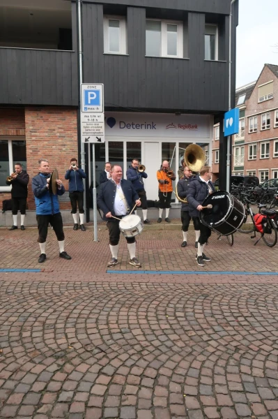 Opening residentie Oale Veursprekkers