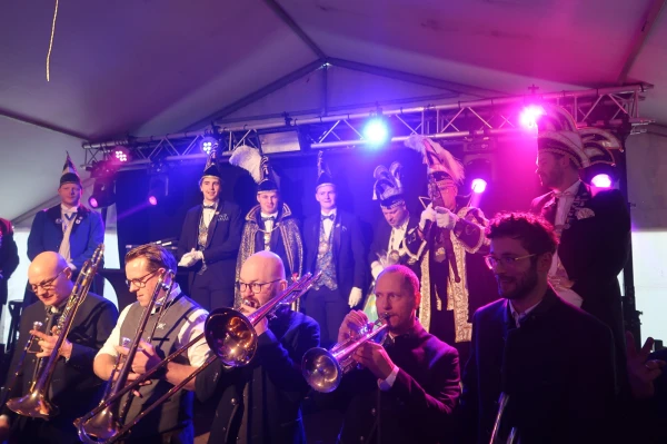 Receptie Markies Luuk 1 met Adjudanten Ties & Boet