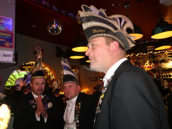Opkomst Hènige Slepvèènt