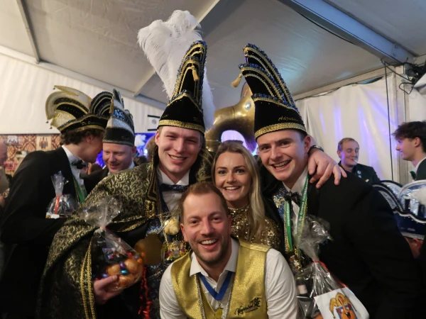 Opkomst Hènige Slepvèènt