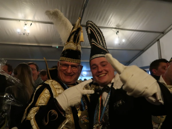 Opkomst Hènige Slepvèènt