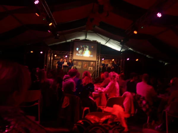 Gala De Hènige Slepvèènt en de Köttelpeer’n