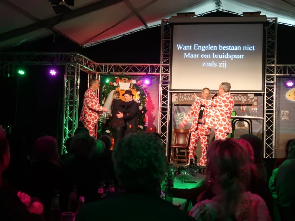 Gala De Hènige Slepvèènt en de Köttelpeer’n