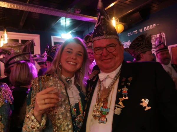 Carnavalsmis en Kadolsteravond bij de Wal