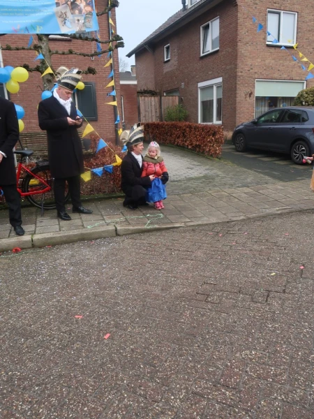 Schoolcarnaval en optocht Agelo