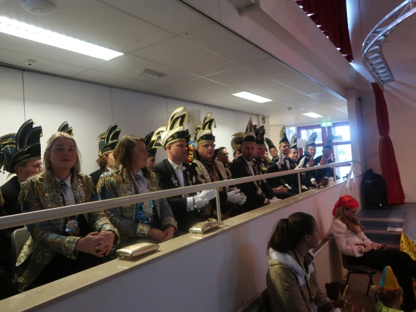 Schoolcarnaval en optocht Agelo