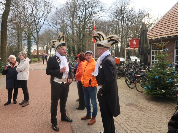 Schoolcarnaval en optocht Agelo