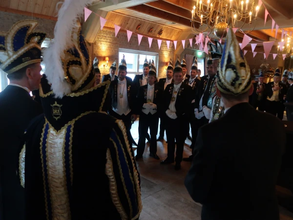 Aanbieden hofauto en receptie Stadsprins