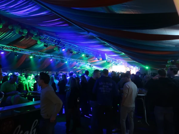 Opkomst Hènige Slepvèènt