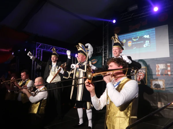 Opkomst Hènige Slepvèènt