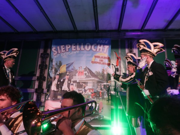 Aanbieden 61e oetgawe Siepellocht