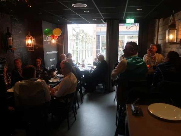 Brunch oud Prinsen, Borrelmiddag Smoezen & Neugoamd