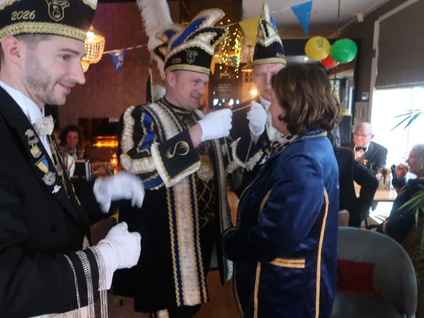 Brunch oud Prinsen, Borrelmiddag Smoezen & Neugoamd