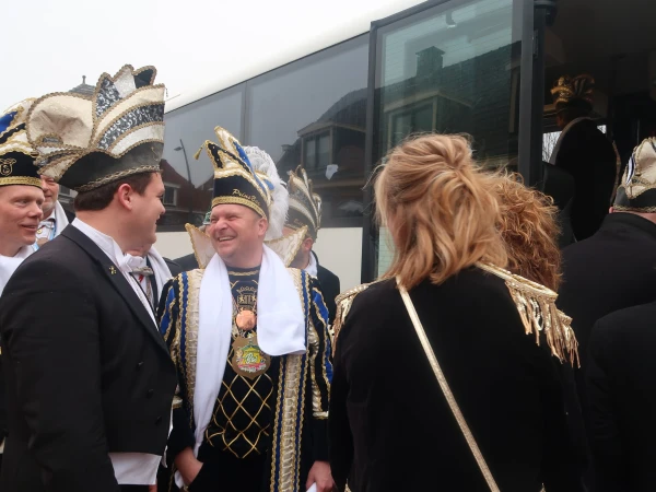 Brunch oud Prinsen, Borrelmiddag Smoezen & Neugoamd