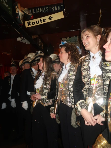 Brunch oud Prinsen, Borrelmiddag Smoezen & Neugoamd