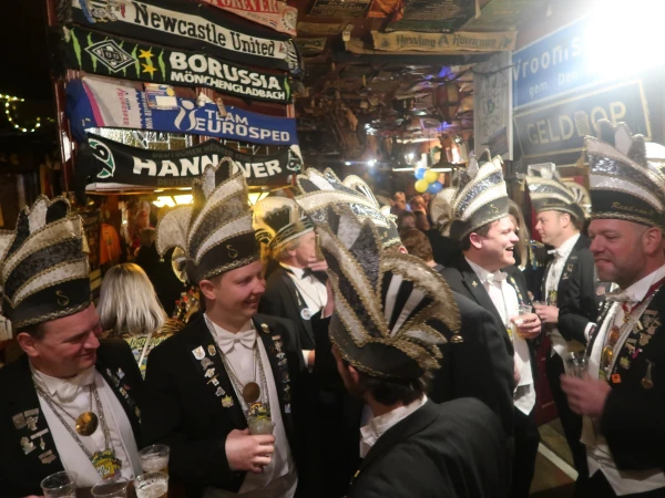 Brunch oud Prinsen, Borrelmiddag Smoezen & Neugoamd