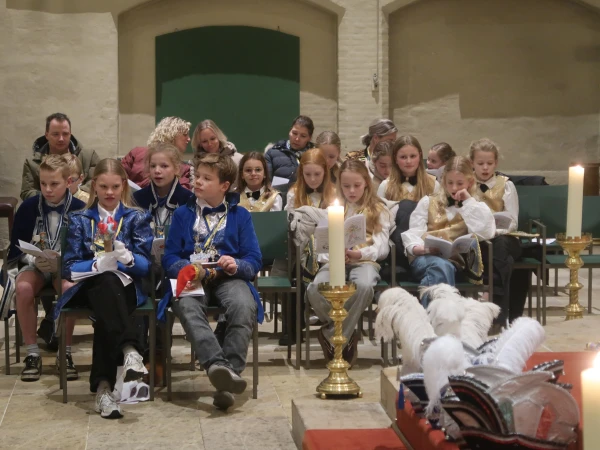 Carnavalsmis & bezoek Kadolstermennekes