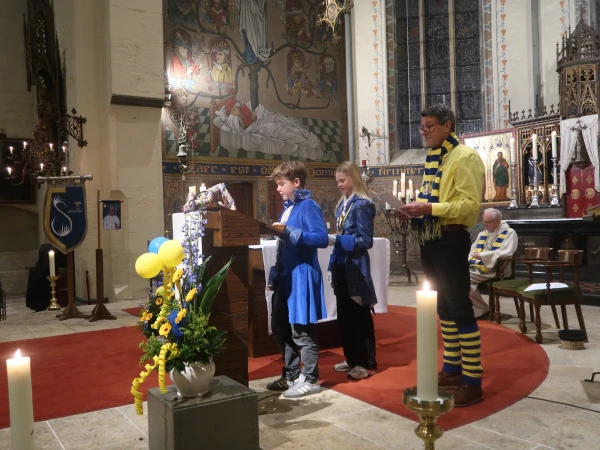 Carnavalsmis & bezoek Kadolstermennekes