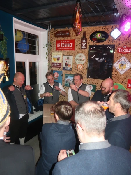 Carnavalsmis & bezoek Kadolstermennekes