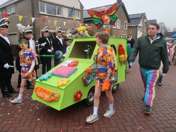 Schoolcarnaval de Meander