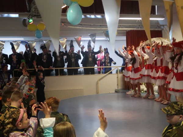 Schoolcarnaval de Meander