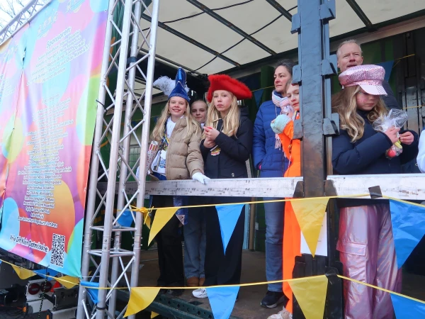 Fruhshoppen Agelo & optocht Oldenzaal