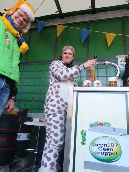 Fruhshoppen Agelo & optocht Oldenzaal