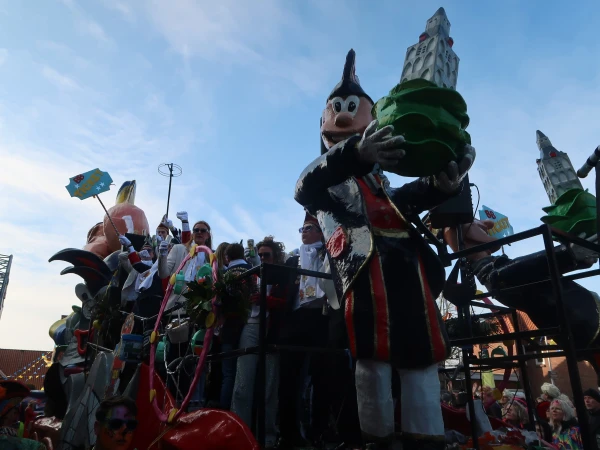 Fruhshoppen Agelo & optocht Oldenzaal