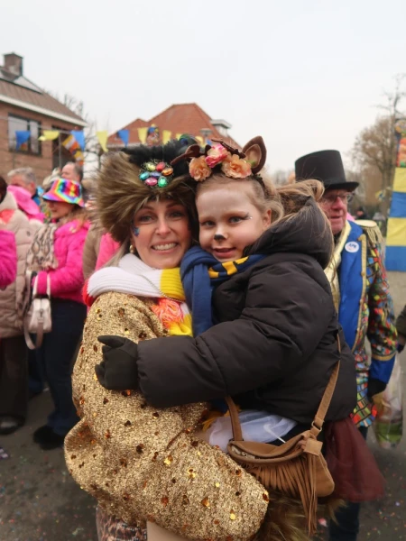 Fruhshoppen Agelo & optocht Oldenzaal