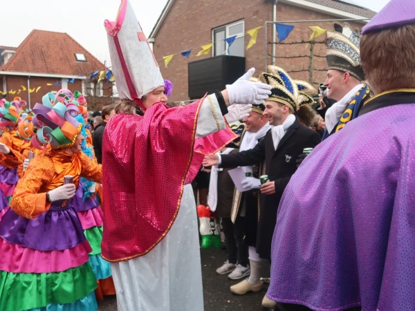 Fruhshoppen Agelo & optocht Oldenzaal