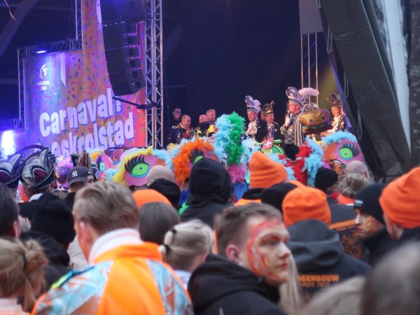 Fruhshoppen Agelo & optocht Oldenzaal