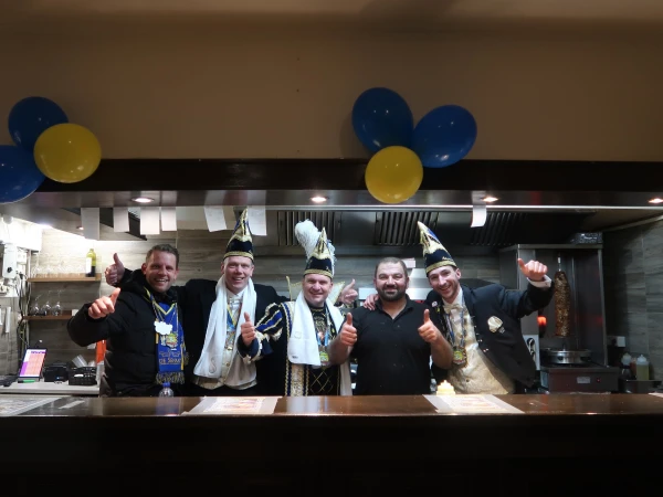 Fruhshoppen Agelo & optocht Oldenzaal