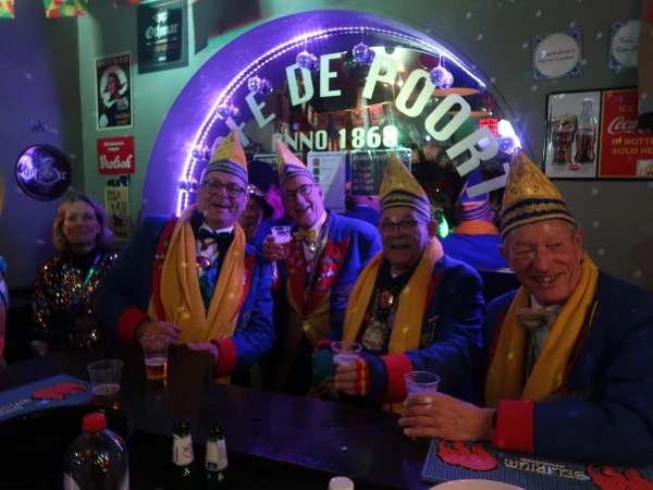 Fruhshoppen Agelo & optocht Oldenzaal